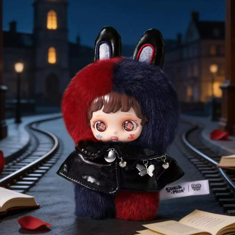 Two-tone hooded Sinck Mua Materialism Series plush keychain character