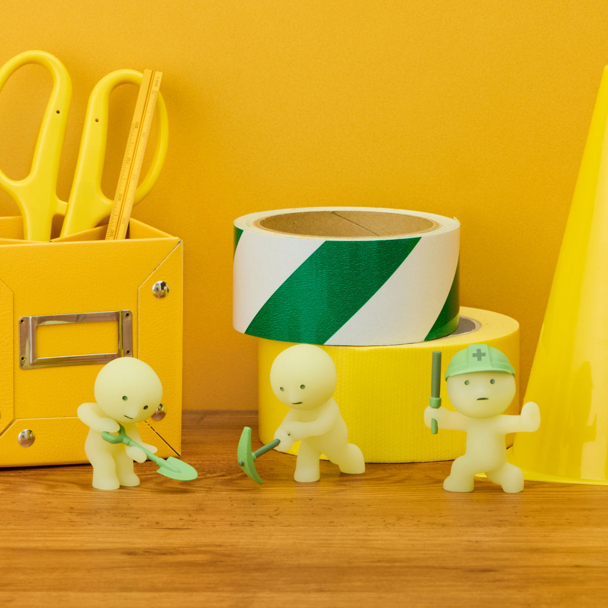 SMISKI Construction Series Measuring and Directing Traffic figures