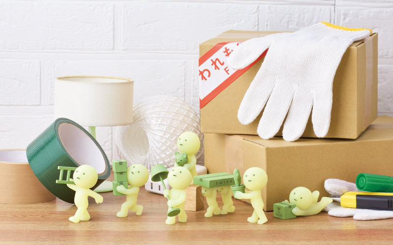 SMISKI Moving Series lifestyle lineup with moving-day props
